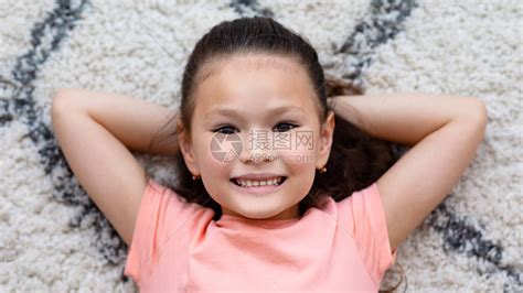 快乐的孩子高清图片下载 正版图片504374695 摄图网