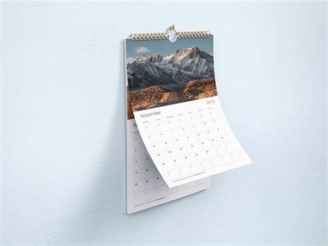 Free Wall Calendar Mockup Template Psd