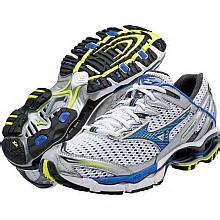 Mizuno Wave Creation