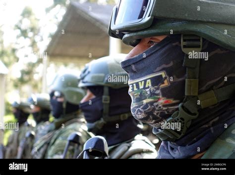 CUENCA OPERATIVO MILITAR ESTADO EXEPCION Cuenca Ecuador 10 De Enero De