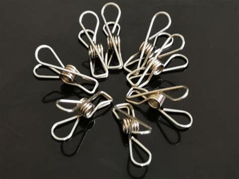 New Stainless Steel Clothes Pegs Hanging Clip Pins Laundry Windproof