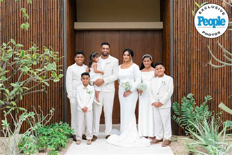 Inside Pga Golfer Tony Finau S Wedding Vow Renewal With Wife Alayna