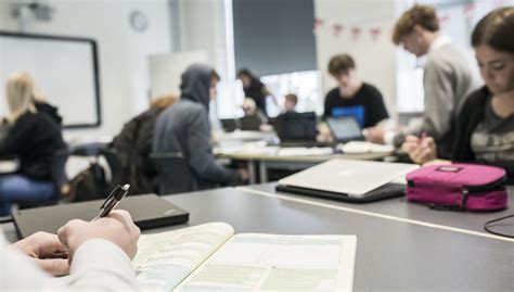 Nye øvelser skal hjælpe unge med at undgå sex uden samtykke BT Samfund bt dk