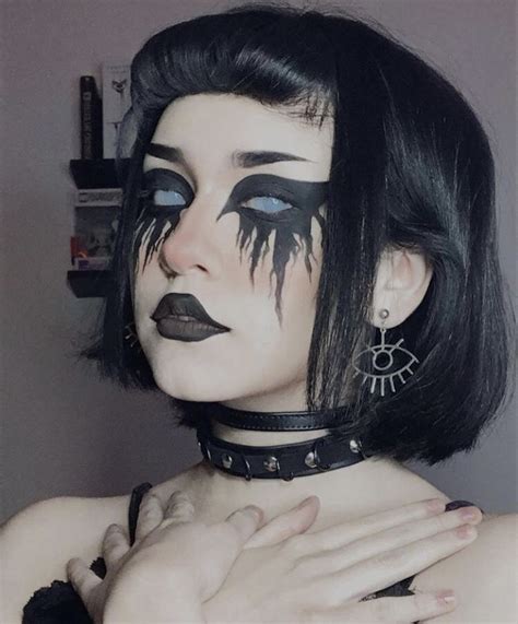 Emo Makeup