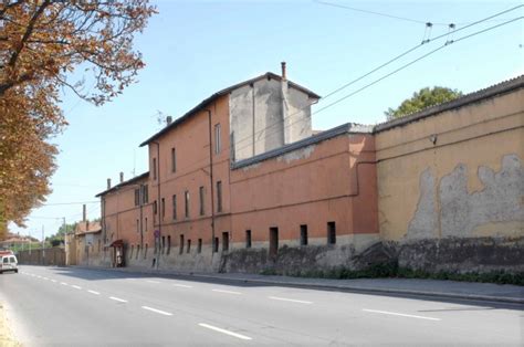 Foto Le Caserme Abbandonate Di Bologna Repubblica It