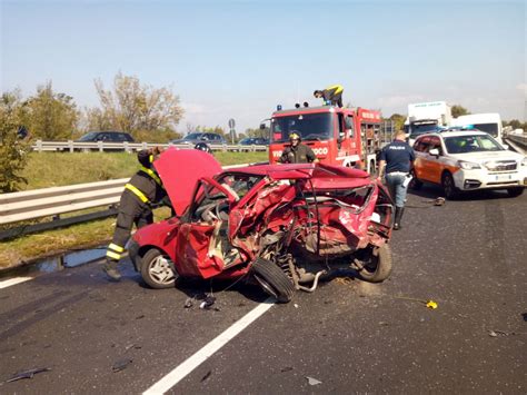 INCIDENTE MORTALE IN TANGENZIALE PERDE LA VITA UNA DONNA DI 73 ANNI