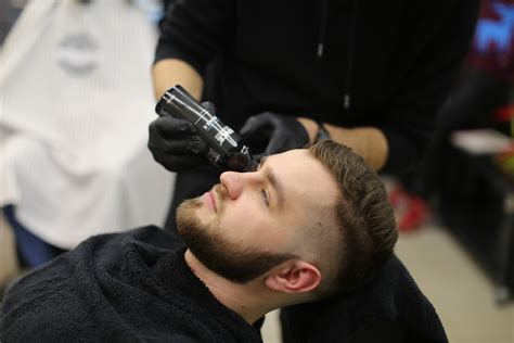 Камуфляж бороды и усов в барбершопе | Mr.Colt | Киев