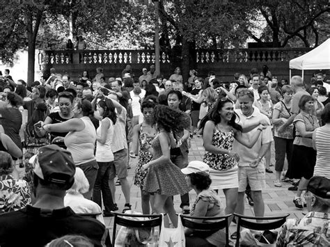 Chicago Summer Dance At Grant Park Tiger Woodz Flickr