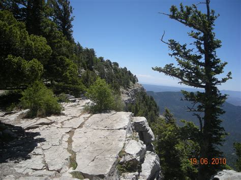 Sandia Mountains | Outdoor photography, Mountains, Natural landmarks