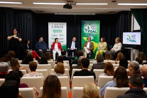 La labor de la Fundación ONCE en América Latina beneficia a personas ciegas o con baja