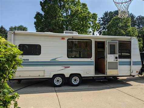 2000 Coachmen Catalina Rv