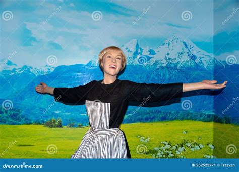 Julie Andrews As Maria Von Trapp Wax Figure Editorial Photo Image Of