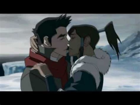 Korra And Mako Kiss Scene Youtube