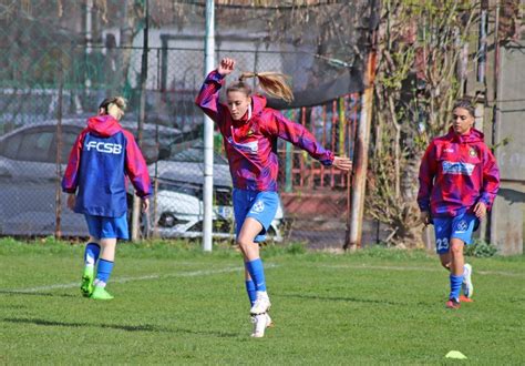 Ele Sunt Fetele Lui Gigi Becali Fcsb A Dat De P M Nt Cu Fc Voluntari