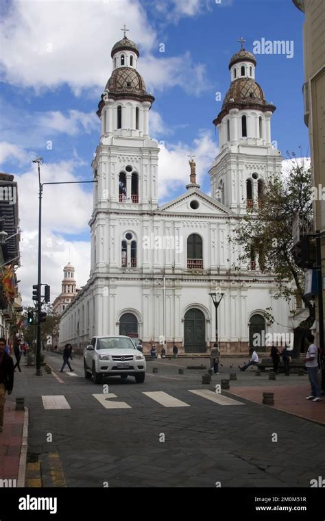 Cuenca Ecuador Street Hi Res Stock Photography And Images Alamy