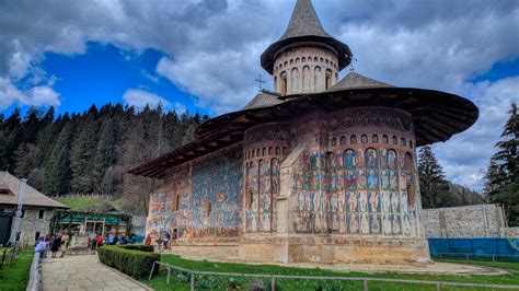 Mănăstirea Voroneț Complex Turistic Constantin Bucovina