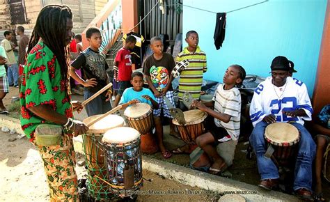 The Drums Of The Garifuna - Types And How They Are Made | African ...