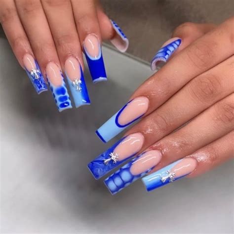 30 Vibrant Royal Blue Nail Designs For 2024 The Trend Spotter