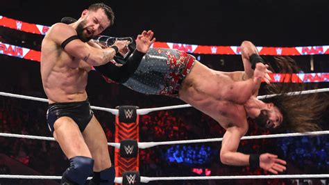 Finn Bálor Vs Seth Rollins Raw Nov 29 2021 Wwe