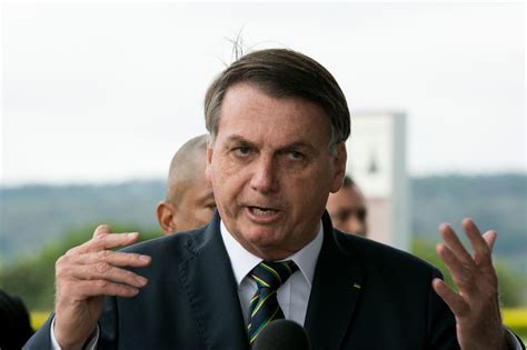 E daí diz Bolsonaro sobre nomear amigo do filho chefe da PF