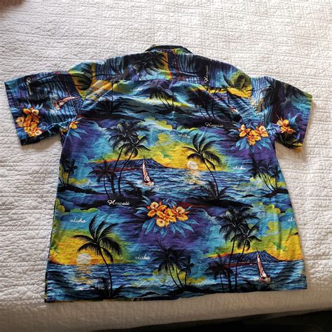 Vintage 90s Royal Hawaiian Creations Mens Button Up C… Gem