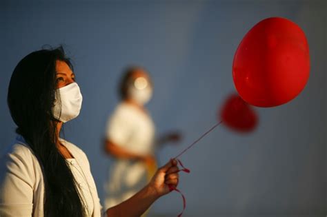 América Latina e Caribe superam os 5 milhões de casos de COVID 19 balanço AFP ISTOÉ Independente