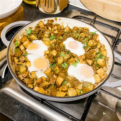 Smoky Beef And Crispy Potato Hash With Eggs A Hearty And Flavorful Meal