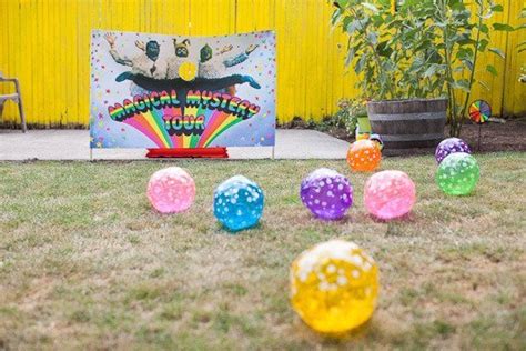 10 Themed Pool Party Ideas For Summer Hgtvs Decorating And Design Blog