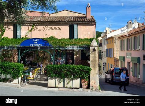 France Var Presqu Ile De Saint Tropez Ramatuelle The Cafe De L