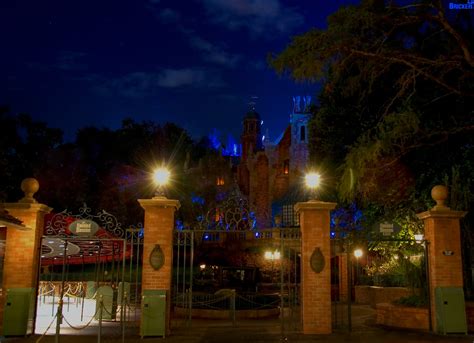 🔥 [50+] Disney World Haunted Mansion Wallpapers | WallpaperSafari