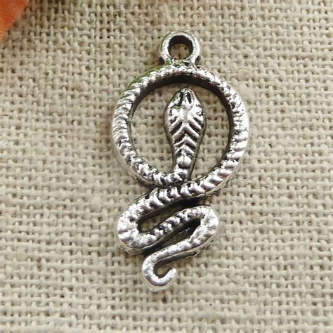 240 Piezas De Abalorios De Serpiente De Plata Tibetana 23x12mm 104