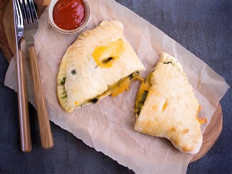 Spinach Cheese Calzones - Kosher.com