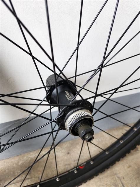 DT Swiss XR4 2D With Deore XT Hubs 26er Wheelset Sports Equipment