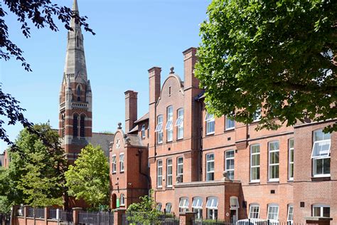 Wimbledon High School Country And Town House
