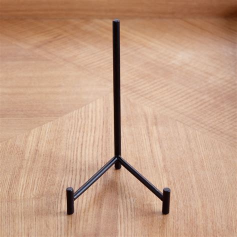 Iron Trivet Stand Twelve Stone Art