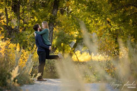 Pavan Park Golden Hour Engagement Photos Erin And Jean