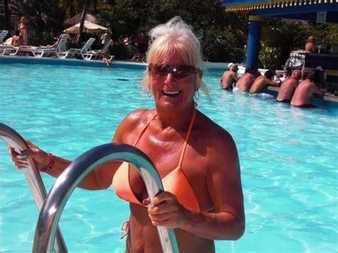 Val Pussy High Heels HD Porn Video Bc XHamster