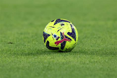 Un joueur de ans jouait sous fausse licence avec des U France Foot Amateur Déc