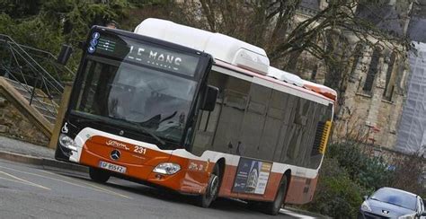 Un Bus Percute Des Voitures En Stationnement Apr S Le Malaise De Son