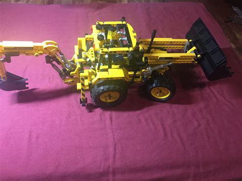 Lego Technic 8069 Backhoe Loader Complete With Instruction Manuals