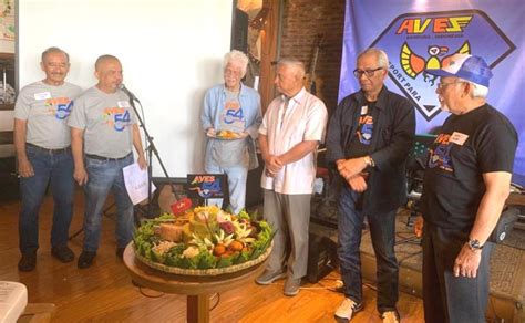 Aves Sport Parachute Club Ultah Ke 54 Prestasi Terjun Payung