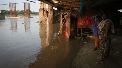 Yamuna Flowing Above Warning Mark In Delhi Water Flow At Hathnikund