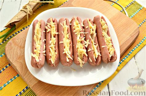 Рецепт: Сосиски, запеченные с сыром на RussianFood.com