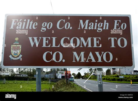 Brown Tourist Welcome To County Mayo Bilingual Irish Gaelic English