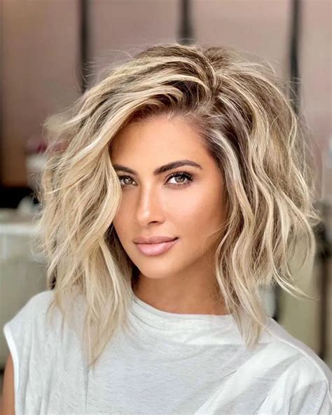 61 Shoulder Length Hairstyles For Women Trendy Medium Length Styles