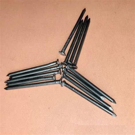 15 Inch Mild Steel Wire Nail Head Diameter 5 Mm Gauge 4 Gauge At