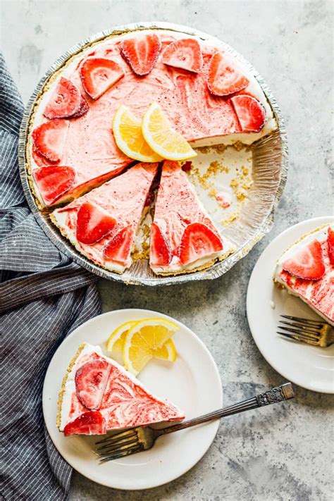 Frozen Strawberry Lemonade Pie Recipe The Cookie Rookie