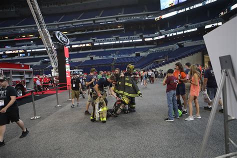 Photos 9 11 Memorial Stair Climb At FDIC International