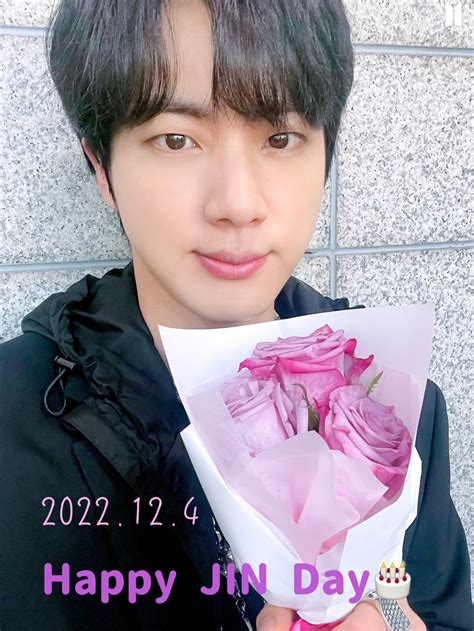 Bts Community Posts 🎂happy Happy Happy Birthday Jin🐹 ジンくん、本当におめでとう🎉💕💕 30歳だなんて、 信じられないくらいの若さを