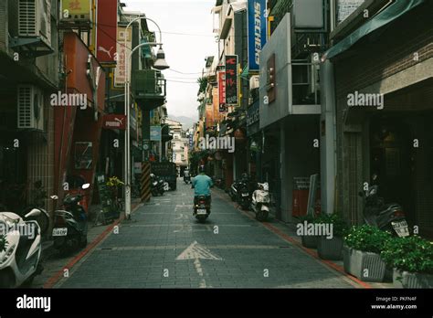 Taipei Taiwan Night Market Street Food Alleyways Stock Photo Alamy